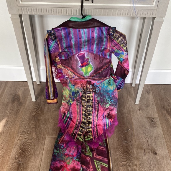 Descendant’s Mal Costume - Picture 3 of 5